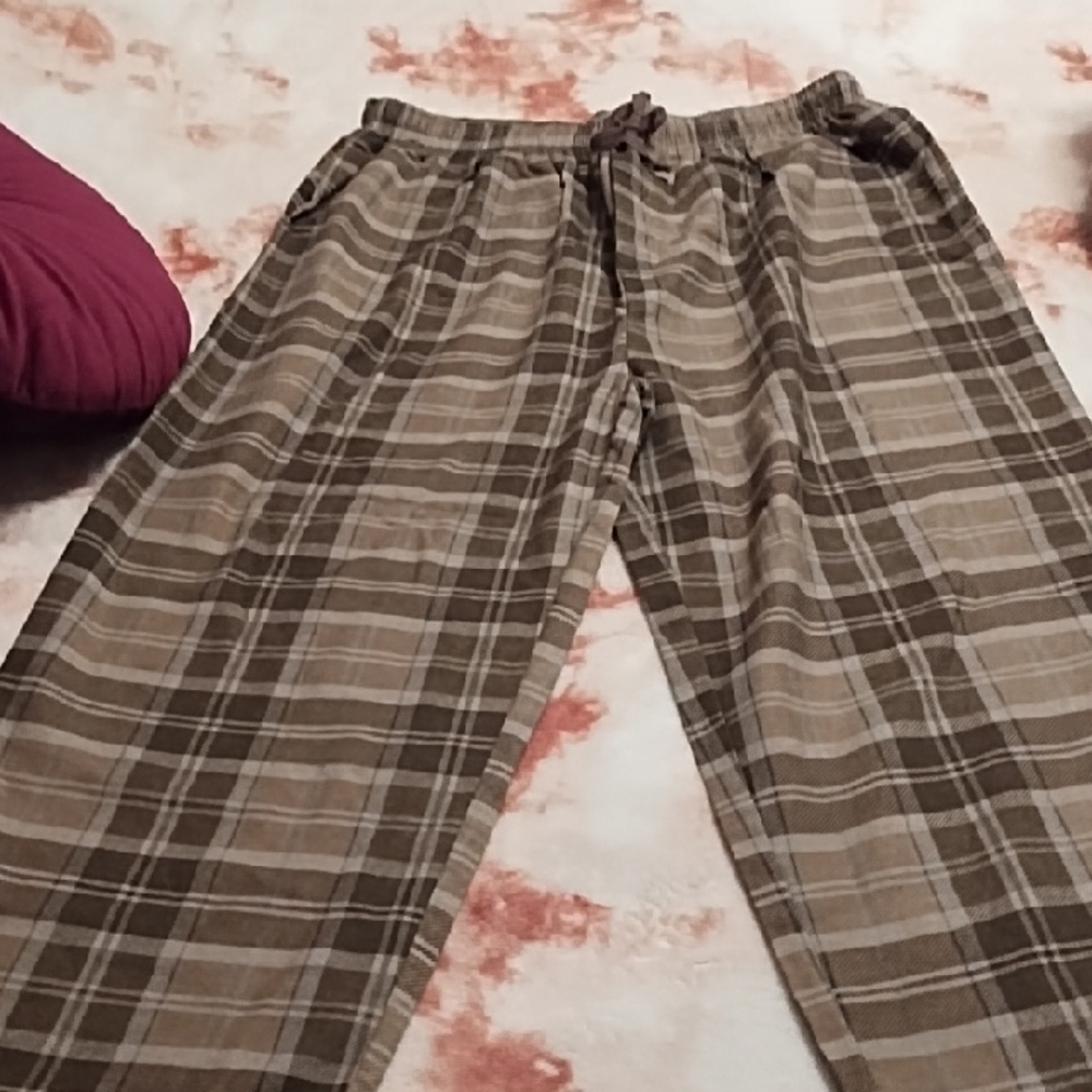 Men's Plaid Lounge Pants NWT